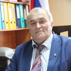 Камилов Нажбодин Нажбодинович